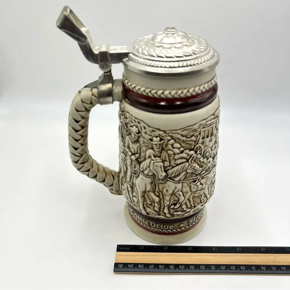 1980 Vintage‎ Avon Beer Stein Cowboy Roping Chuckwagon Cattle Drive Stage Coach
